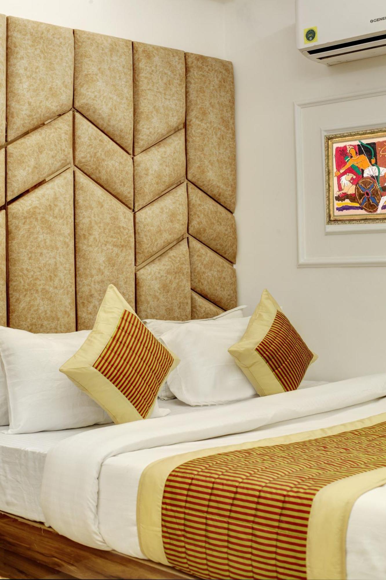 Hotel Star Villa - Front Of New Delhi Railway Station & 5 Minute From Connaught Place Exterior photo